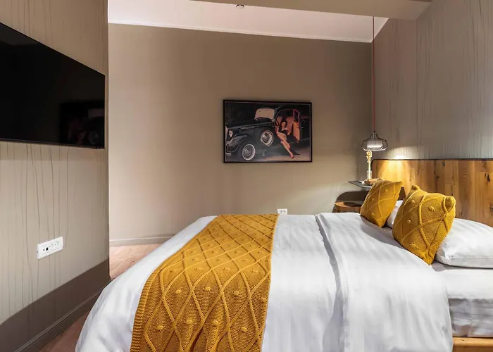 Superior Apartment