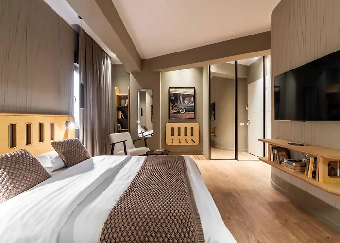 Superior Apartment