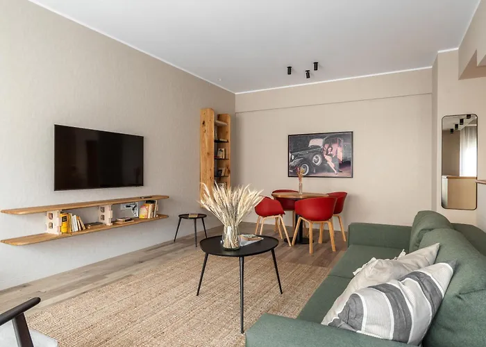 Deluxe Apartment